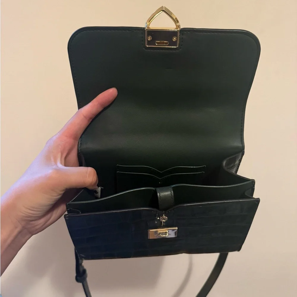 Kate Spade Green Croc-Embossed Top-Handle Crossbody Bag